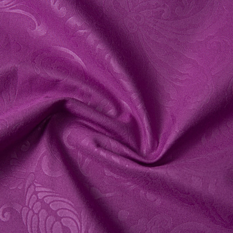 Sợi microfiber dập nổi là gì và làm thế nào để họa tiết này tồn tại lâu dài?